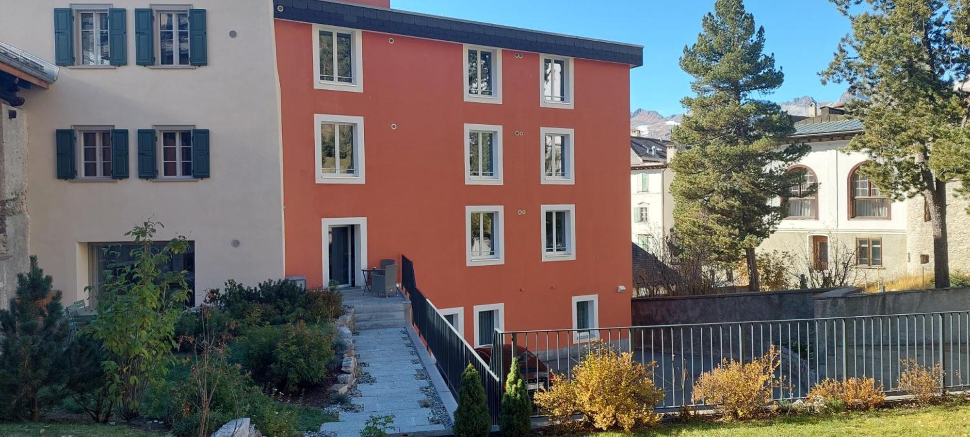 Chesa Quadrella Zimmer Mit Kuechenzeile Inklusive Bergbahnen Im Sommer-Ausser Studio Понтрезина Екстериор снимка